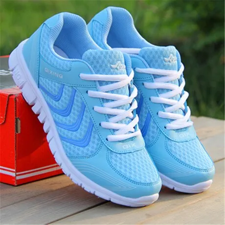 2020 new fashion hot breathable mesh men shoes lace-up comfortable casual