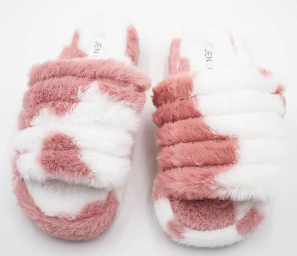 Cloud Slipper in Pink by Jen & Co.